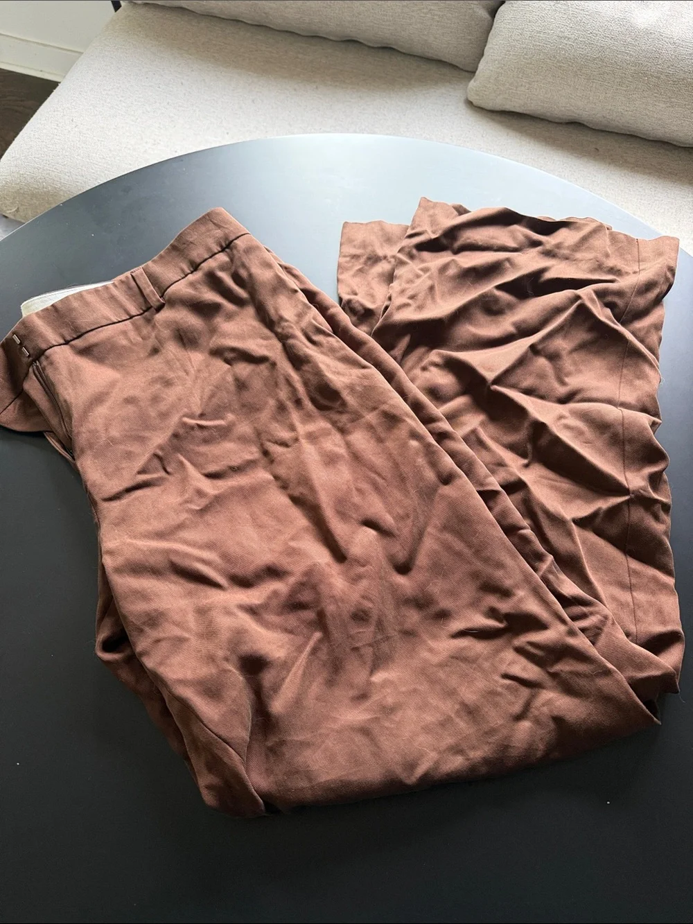 Reformation Gisele Low Rise Pants in Cafe 12 - Picture 6 of 6